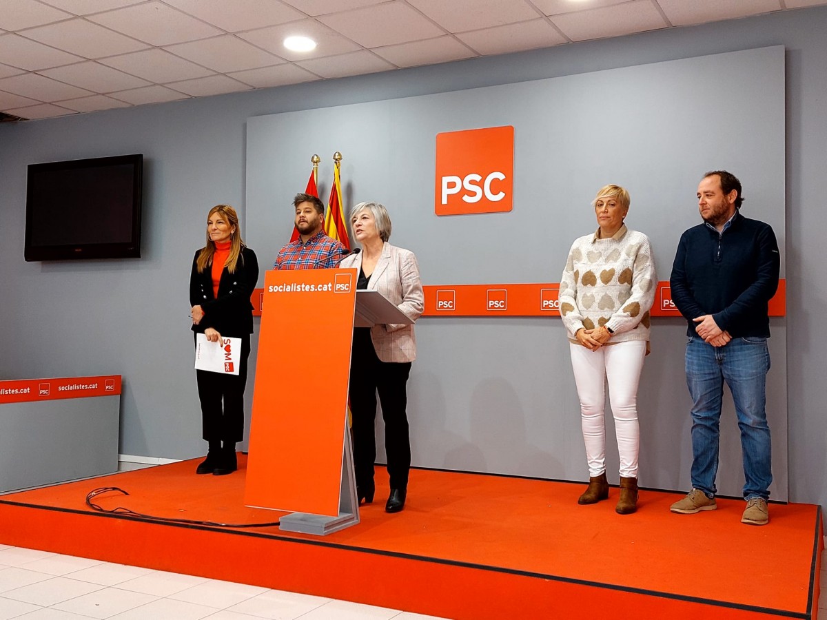 Eva Candela, Primera Secretària del PSC Vallès Oest, a la roda de premsa per presentar els pressupostos