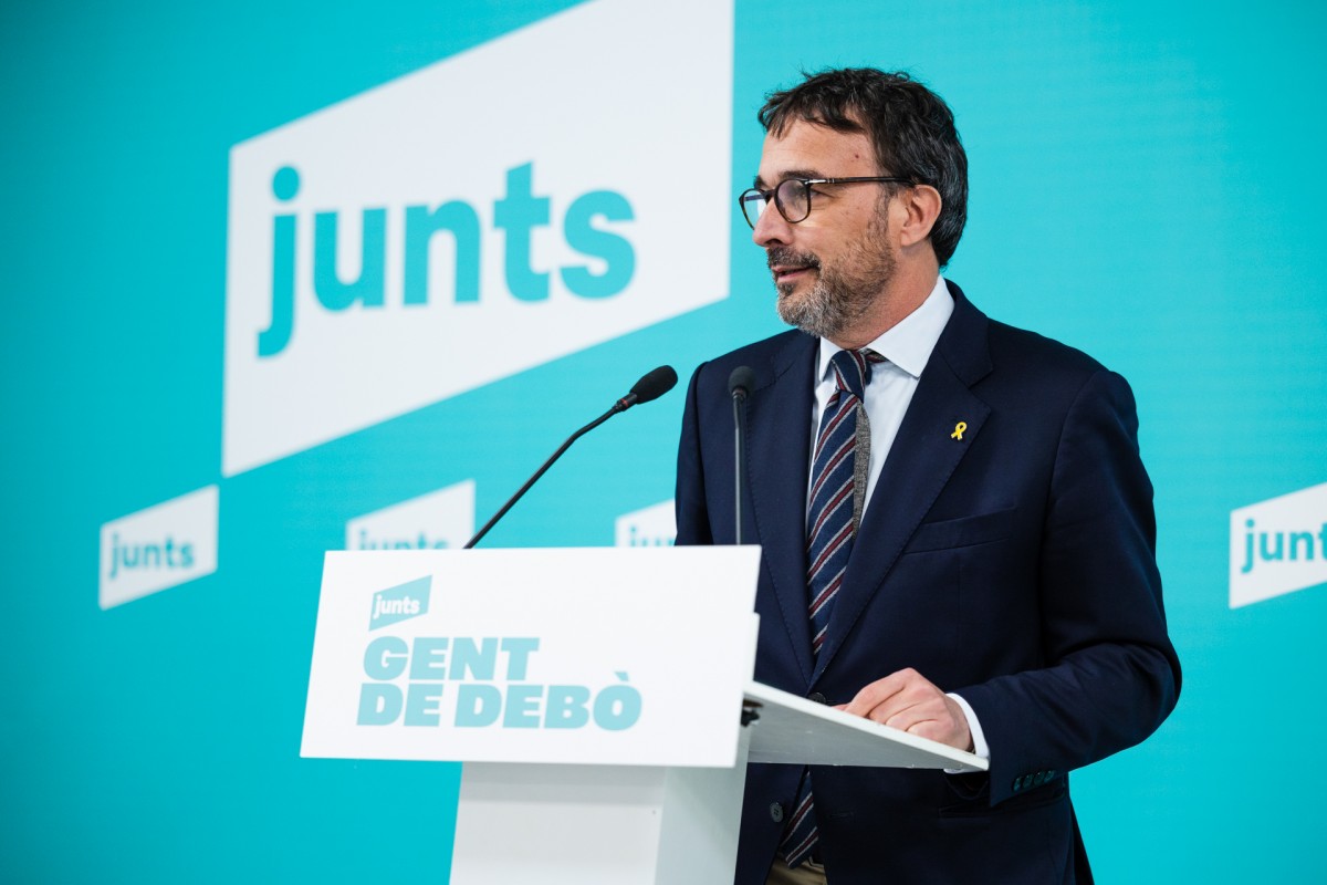 Josep Rius, portaveu de Junts, en roda de premsa.