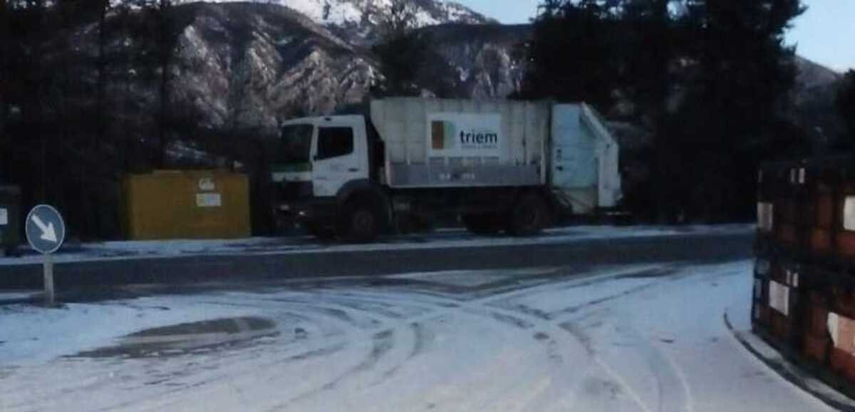 Un dels camions de la recollida de residus