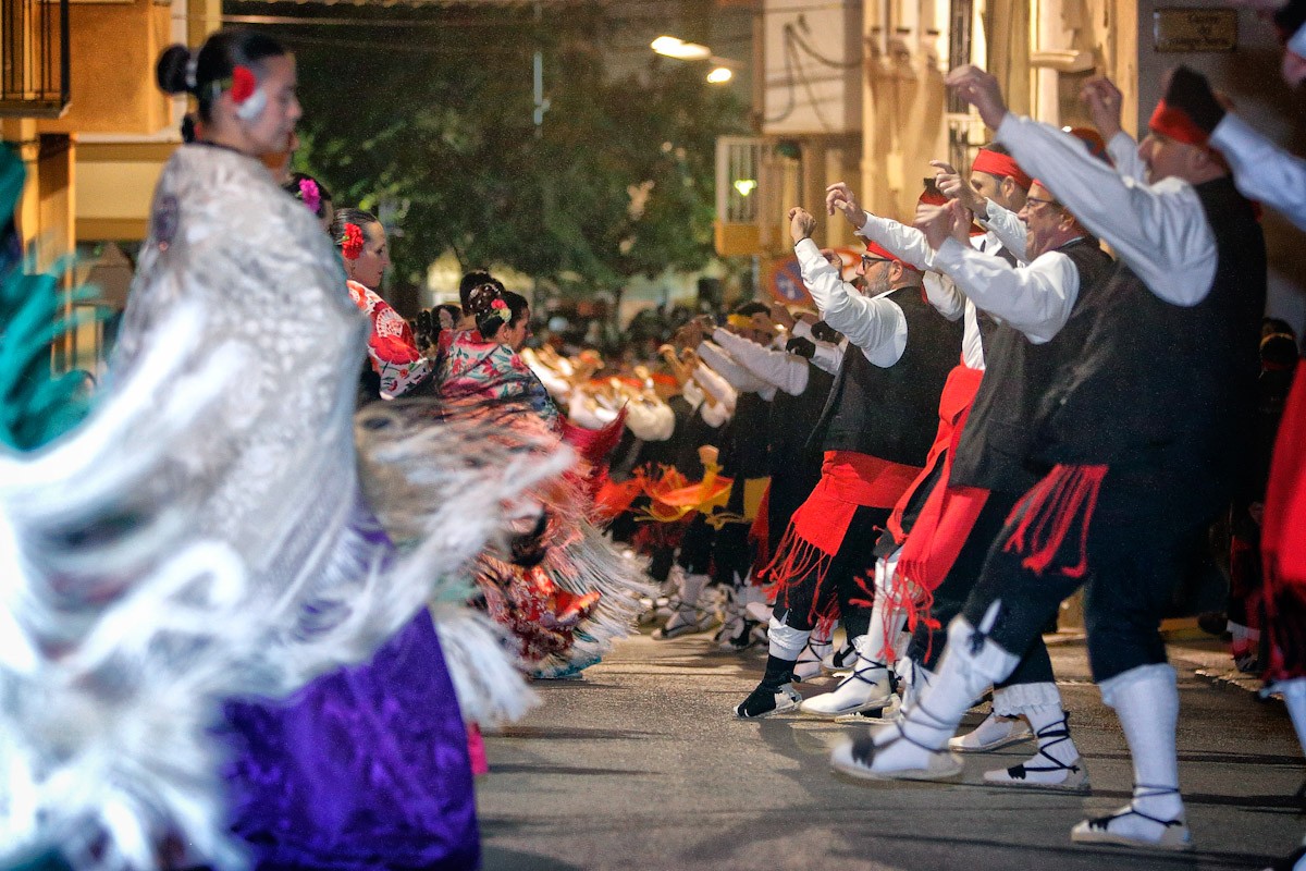 El ball de mantons a la Festivitat de Sant Antoni d'Alcanar 