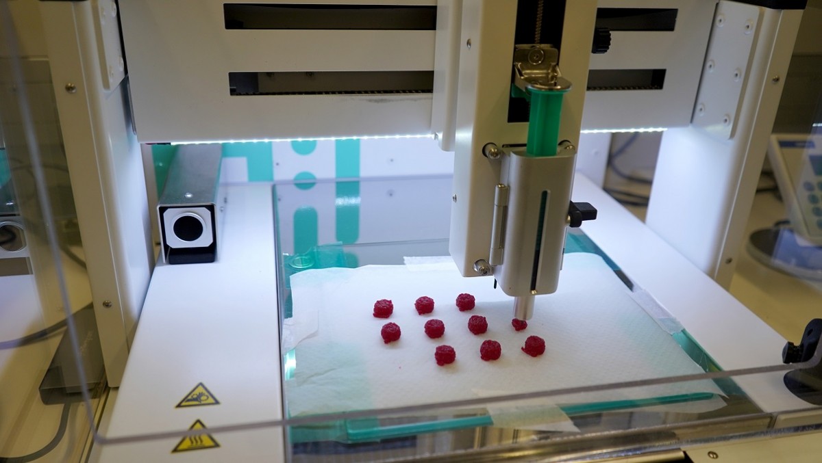 Una impressora 3D fabricant medicaments a l'Hospital Vall d'Hebron