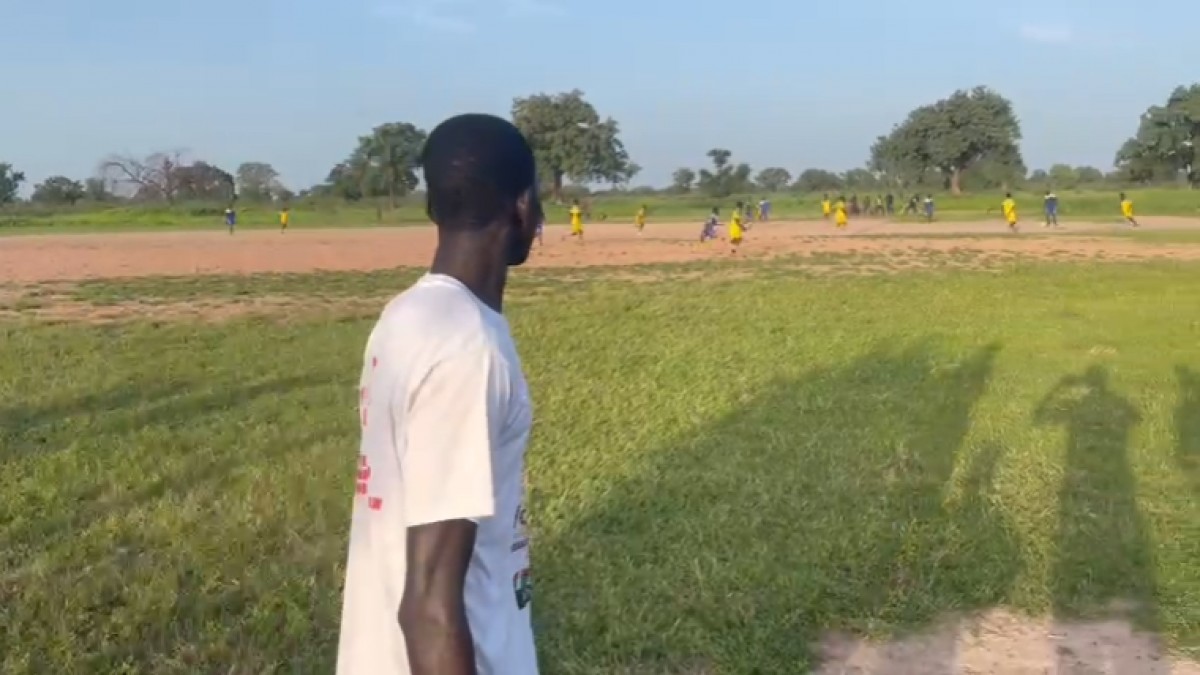 Els vermells-i-negres portaran el món del futbol a la regió de Boulembou