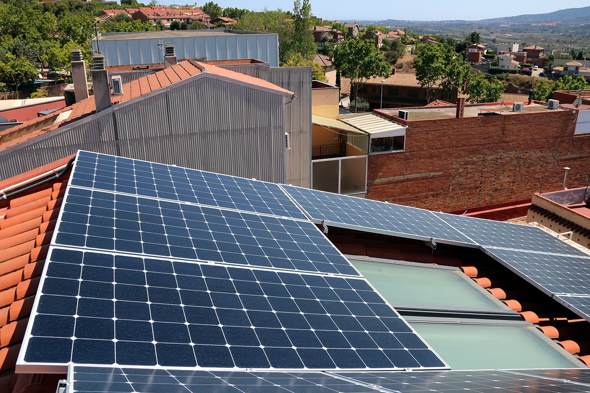 A Catalunya ja hi ha més de 60.000 instal·lacions solars d'autoconsum