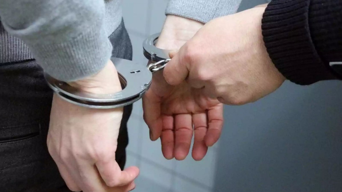Els Mossos d'Esquadra van detenir el presumpte autor del robatori a casa seva.