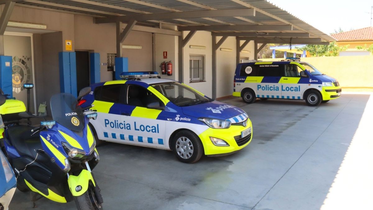 Imatge dels vehicles policials a Roda de Berà.