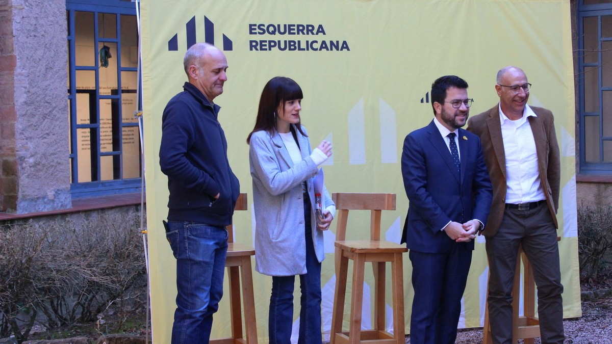 Adam Majó, Alba Camps, Pere Aragonès i Moisès Masanas, en la presentació de la candidatura d'ERC a Berga