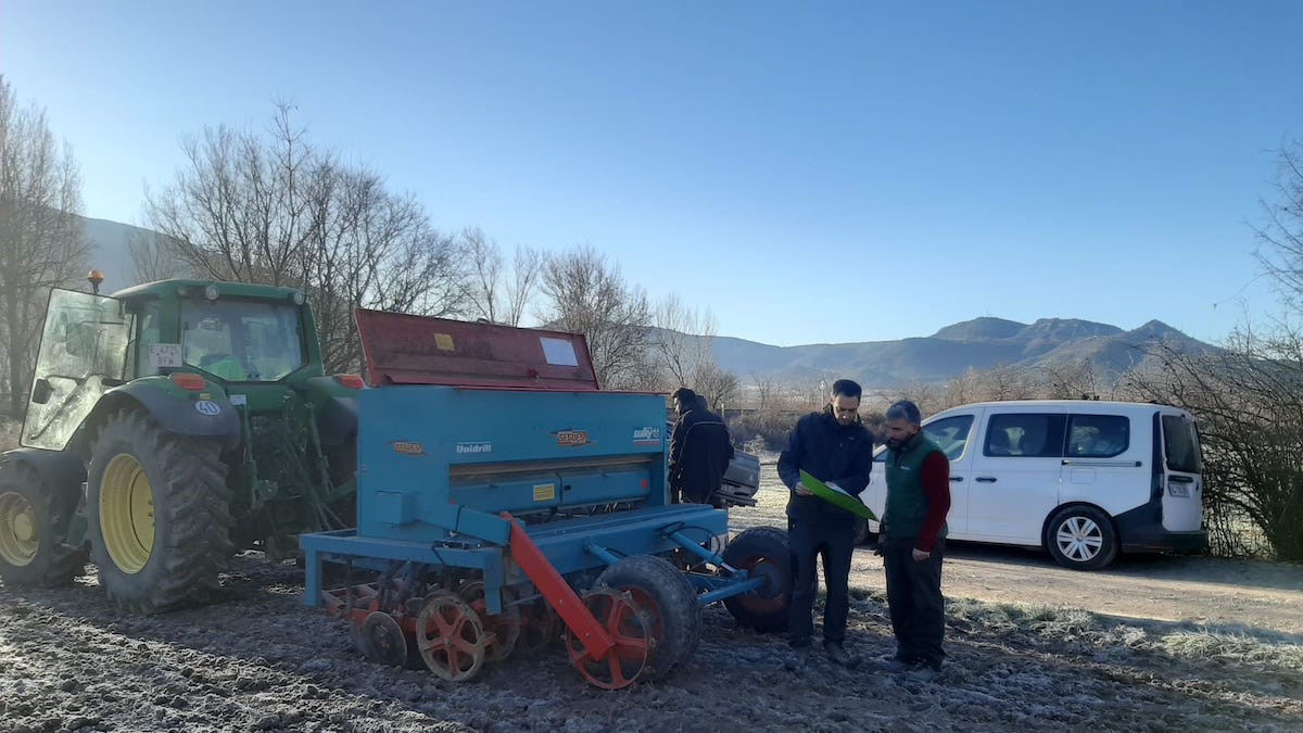 La sembra dels cultius va tenir lloc el passat 2 de febrer en tres llocs del Pallars Jussà