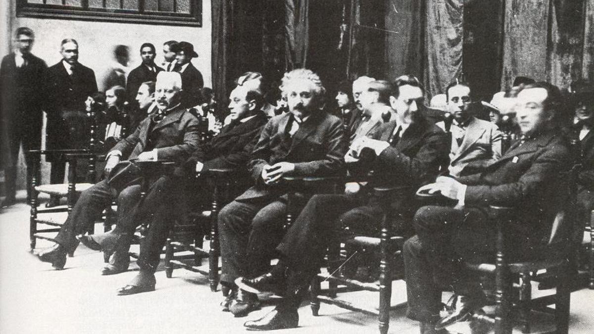 Albert Einstein a l'Escola Industrial de Barcelona, ara fa 100 anys