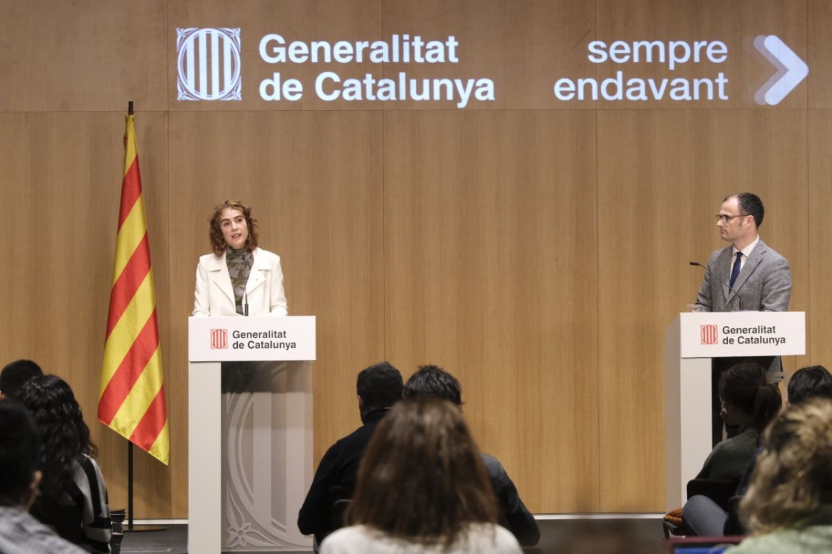 La consellera Gemma Ubasart i el director general Alfons Aragoneses.