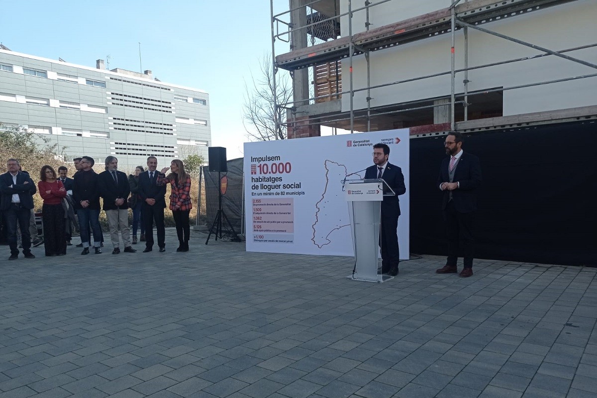 Pere Aragonès presenta la nova promoció d'habitatges a Rubí