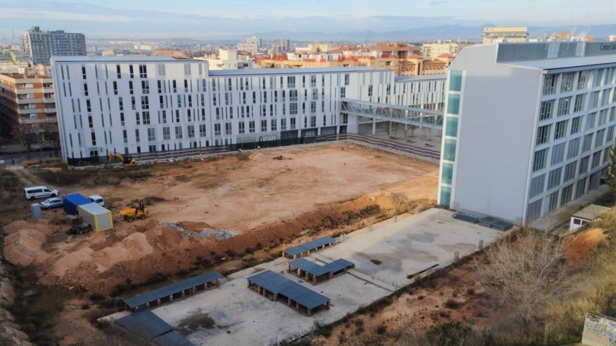 Imatge de l'espai on es fan les obres al Campus Catalunya de la Universitat Rovira i Virgili.