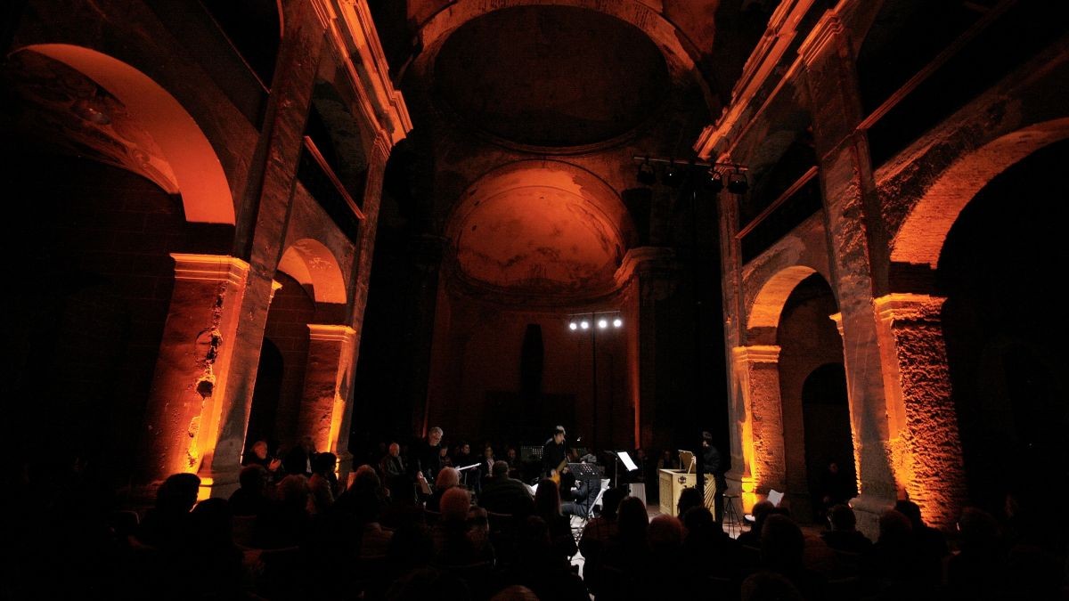 Imatge del concert a l'interior de Sant Francesc