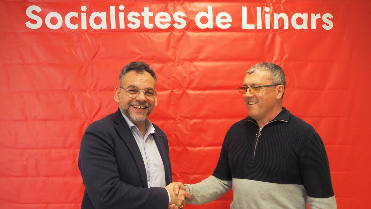 Joan Ramon, esquerra, amb Gabriel García-Miguel el nou fitxatge per a la candidatura del PSC a Llinars del Vallès
