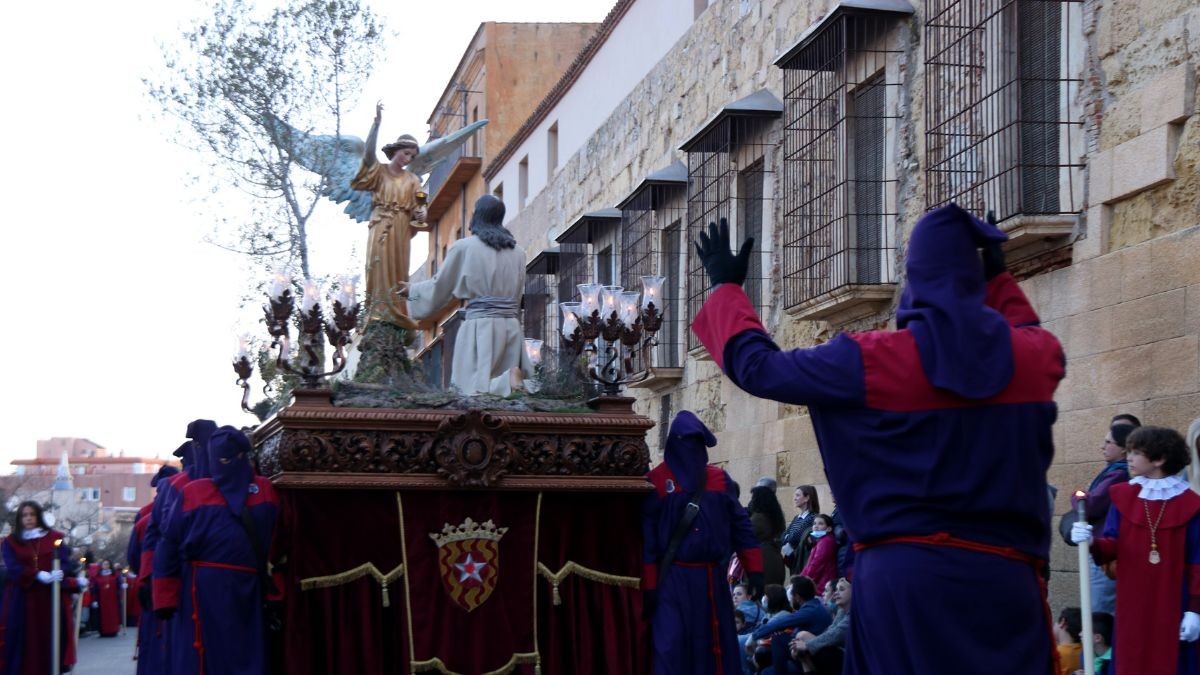 La processó del Sant Enterrament és l'acte més destacat de la Setmana Santa de Tarragona.