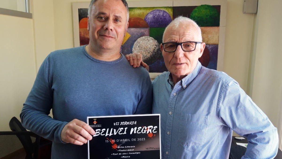 Gerard Colet i Ramon Valls, amb el cartell de la setena edició del Bellvei Negre.