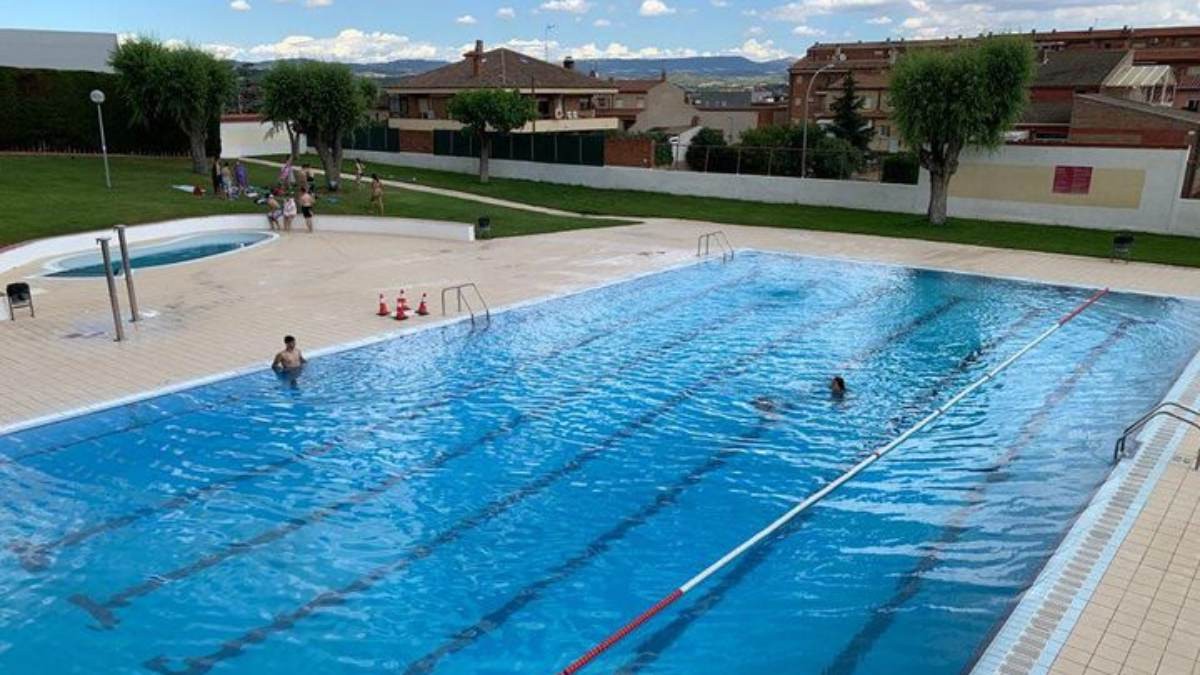Imatge de la piscina d'estiu de Montblanc