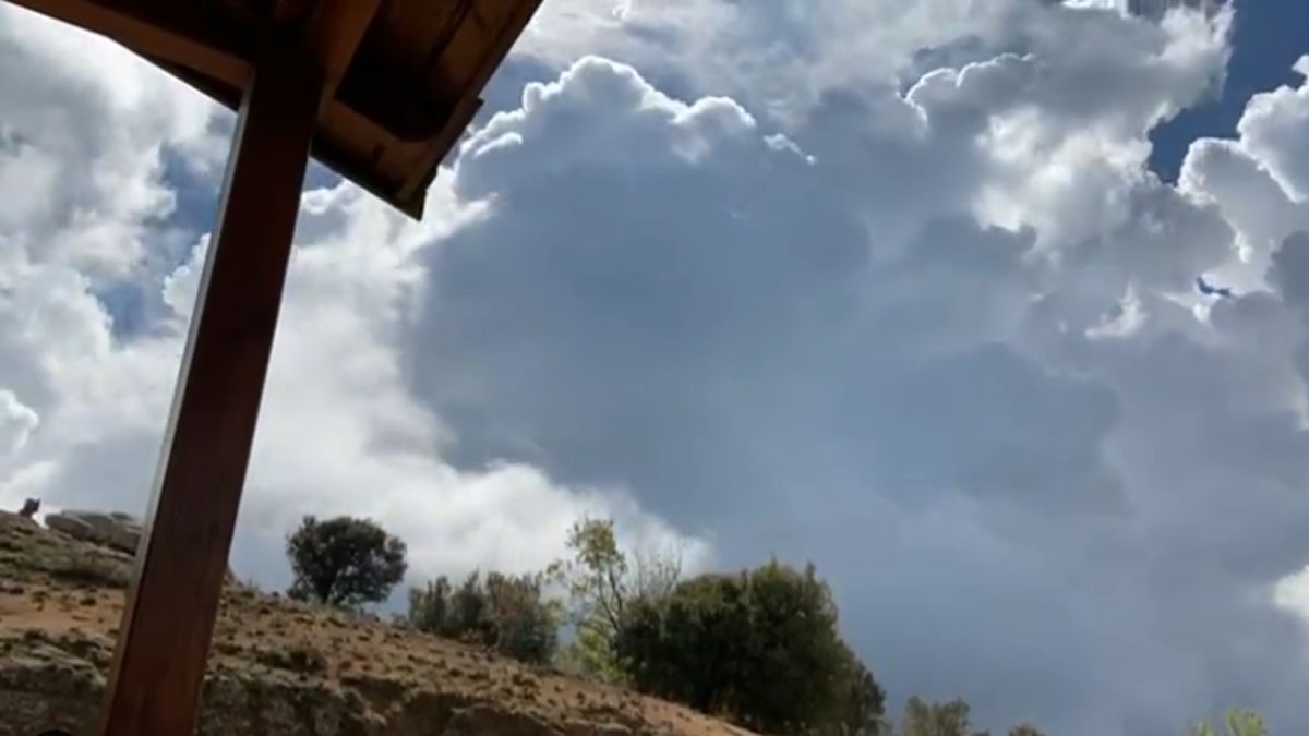 Núvols a Santa Fe del Montserny