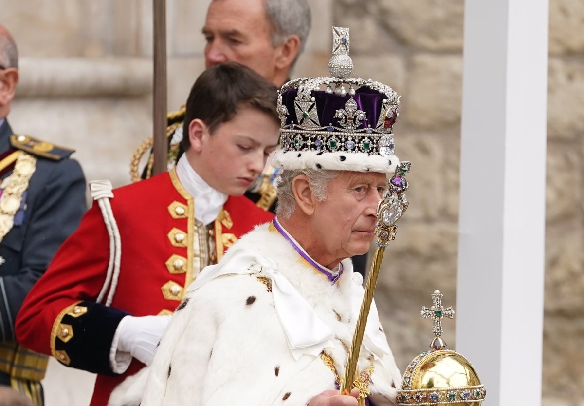 Carles III amb la corona reial