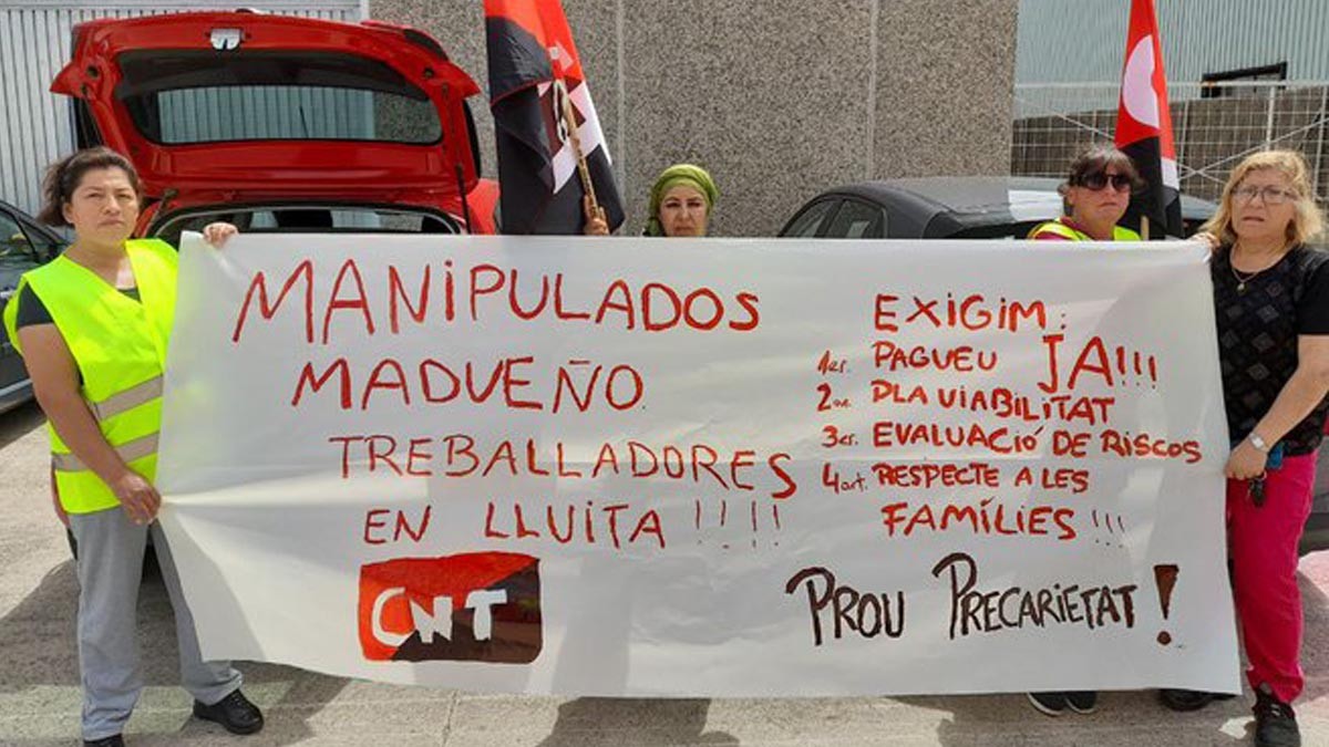 Les treballadores de Manipulados Madueño en conflicte laboral amb l'empresa