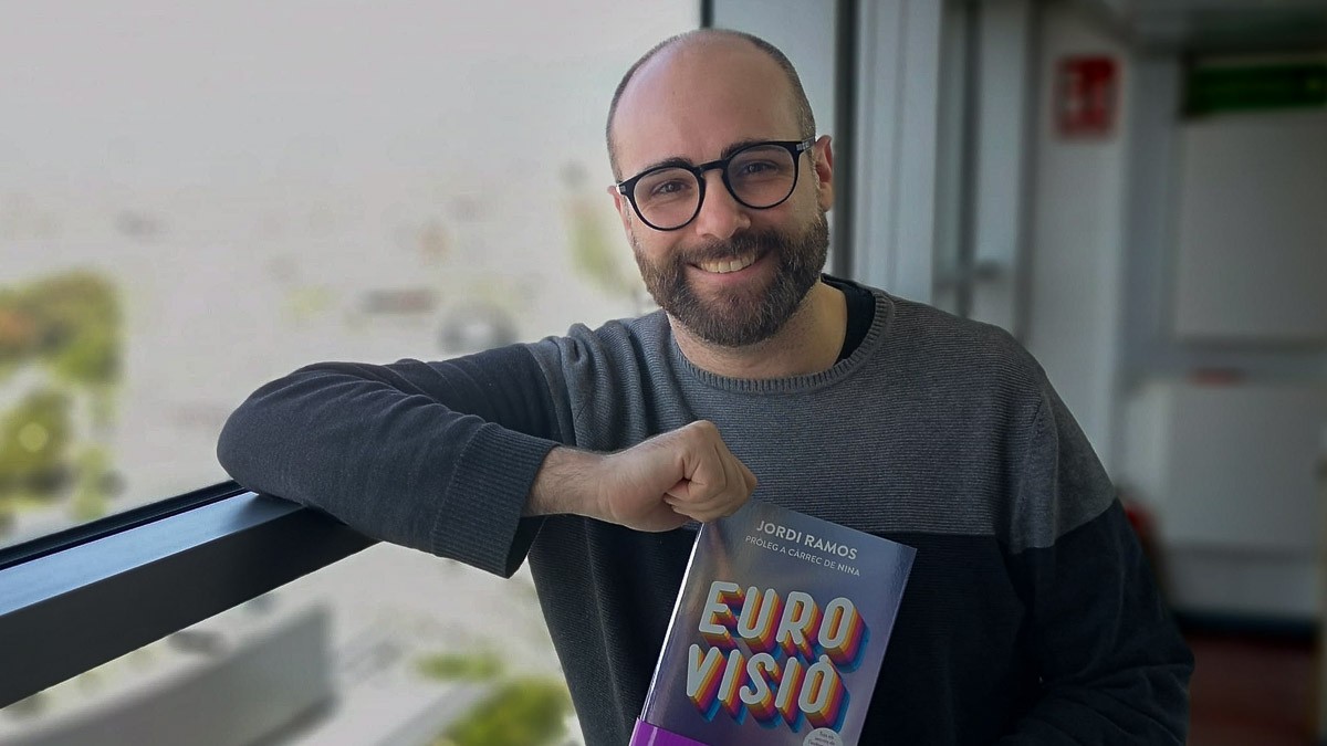 Jordi Ramos ha publicat «Eurovisió», una enciclopèdia sobre el festival europeu de la cançó