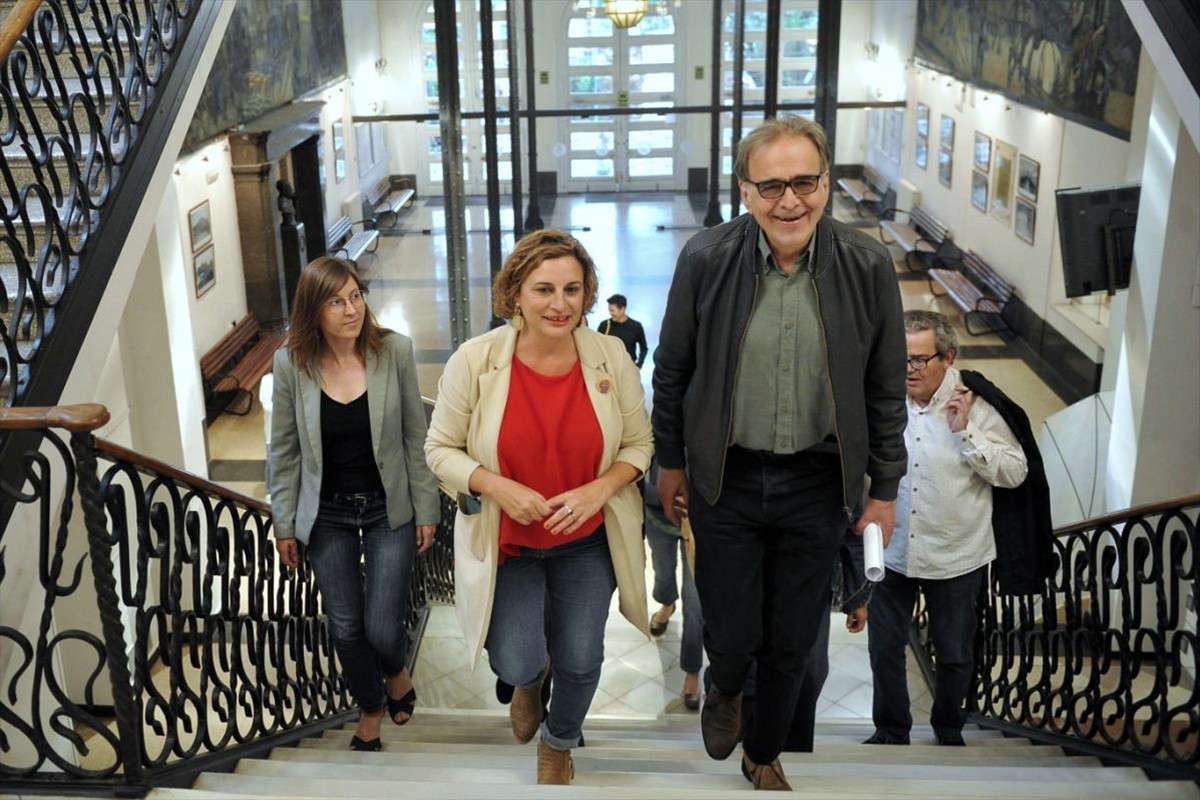 El ministre d'Universitats dona suport a Agnès Petit a Terrassa