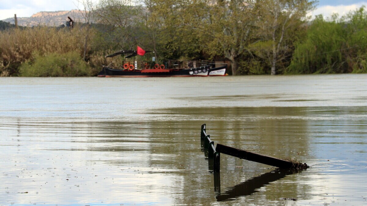 L'embarcador del pas de barca de Miravet, en una imatge d'arxiu