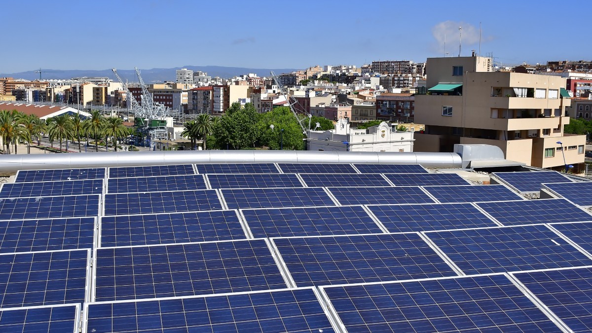 Amb el Refugi 1, el Port de Tarragona comptarà amb set edificis amb plaques solars instal·lades.