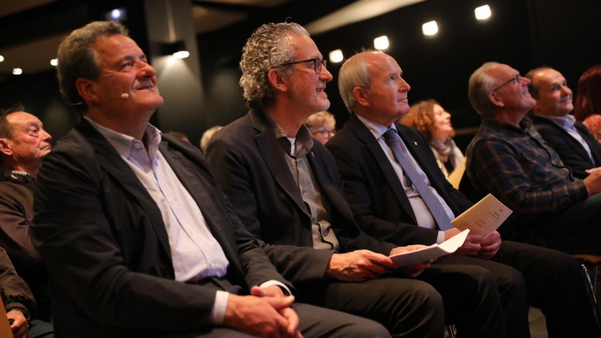 Josep Guix, Albert Bramon i José Montilla han estat els tres ponents de l'acte central del PSC a Olot