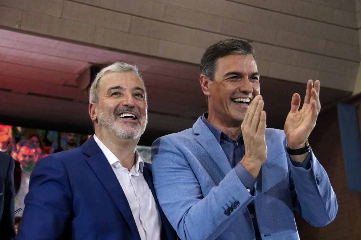 Collboni i Sánchez en l'acte de final de campanya del PSC a Barcelona