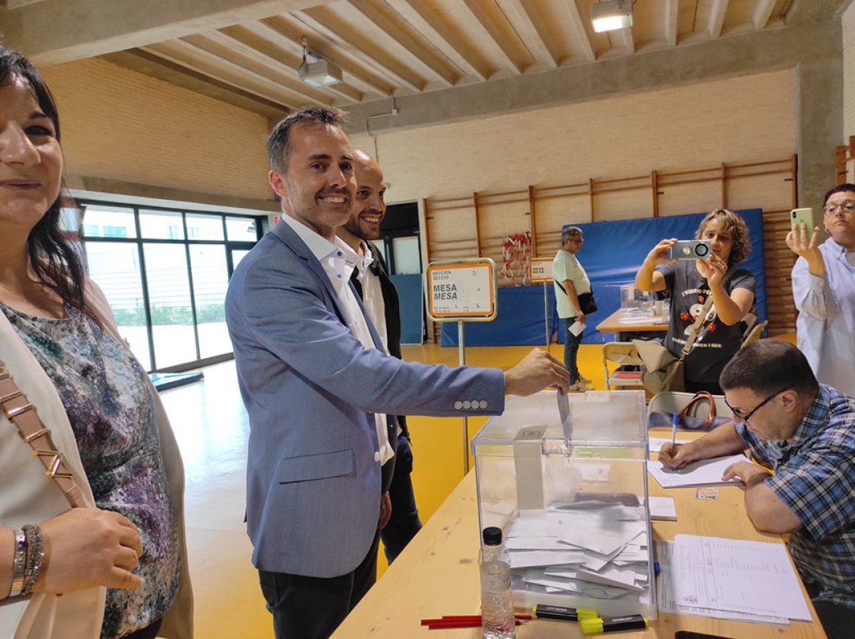Jordi Jordan, en el moment de votar.