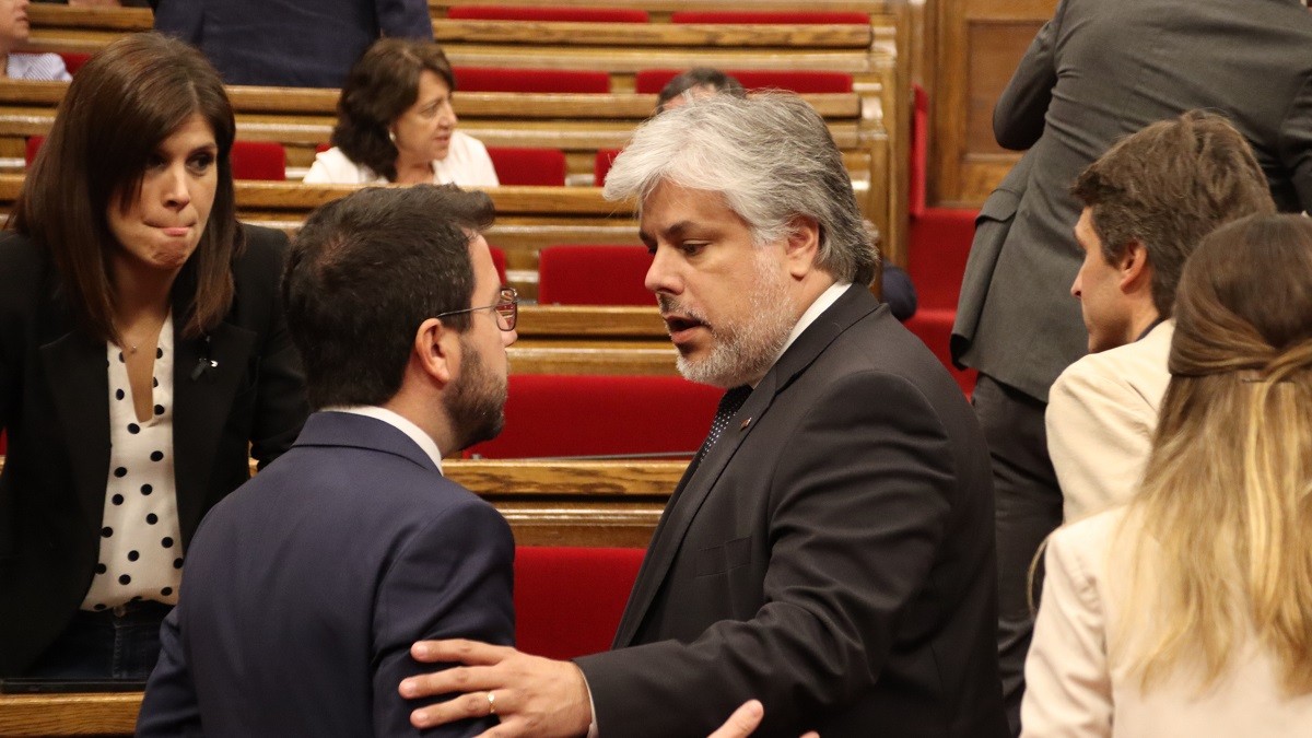Pere Aragonès i Albert Batet, aquest dimecres al Parlament.