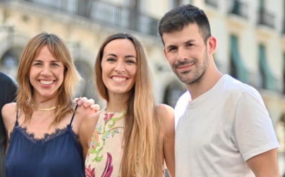 Marina Romero i l'equip d'«XL», les cares de Catalunya Ràdio aquest estiu