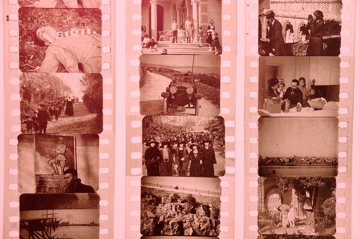 Alguns dels metratges recuperats de la pel·lícula Heroísmos i exposats a les antigues urgències de l'Hospital Santa Tecla de Tarragona.