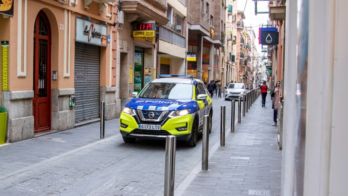 La Guàrdia Urbana de Tarragona va detenir el pacient per un suposat delicte contra la salut pública.