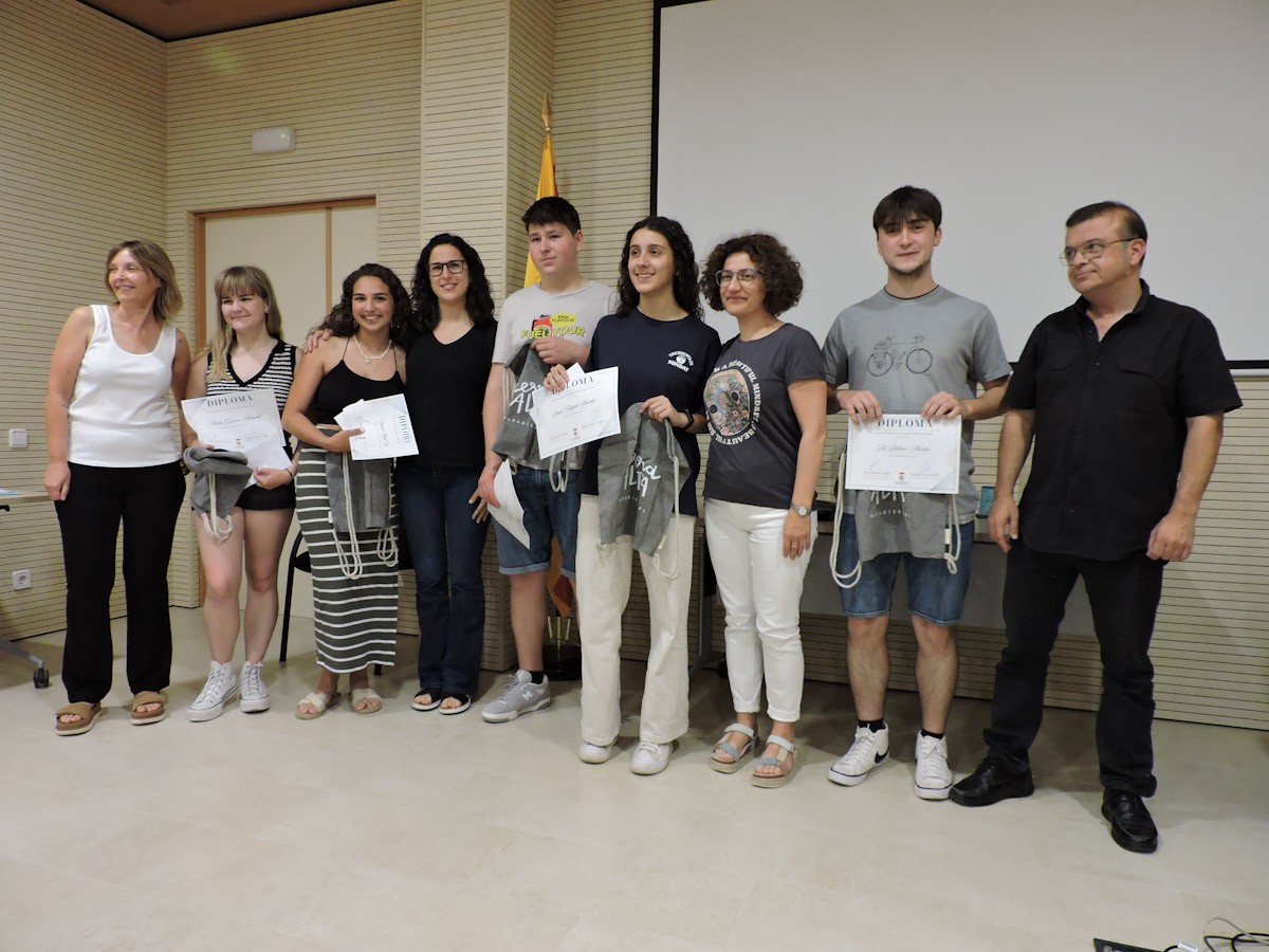 Alumnnes guardonats en la segona edició del Premi Comarcal de la Terra Alta de Treballs de Recerca