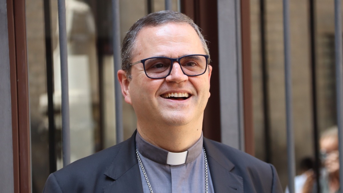 El nou bisbe de Tortosa, Sergi Gordo, aquest dijous al Palau Episcopal de Barcelona.