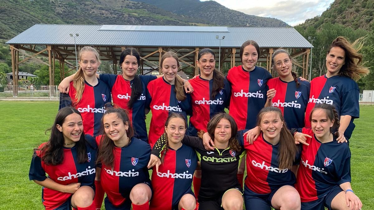 Plantilla del nou equip femení pallarès
