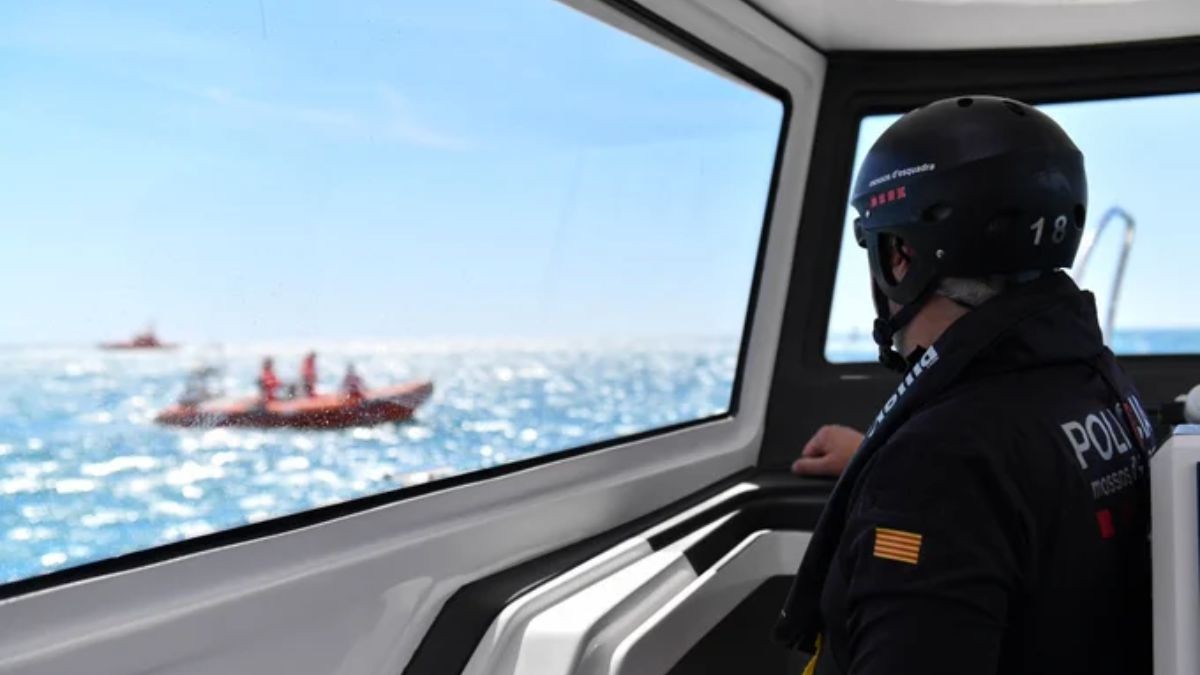 La unitat marítima dels Mossos d'Esquadra està activada a la costa ebrenca.