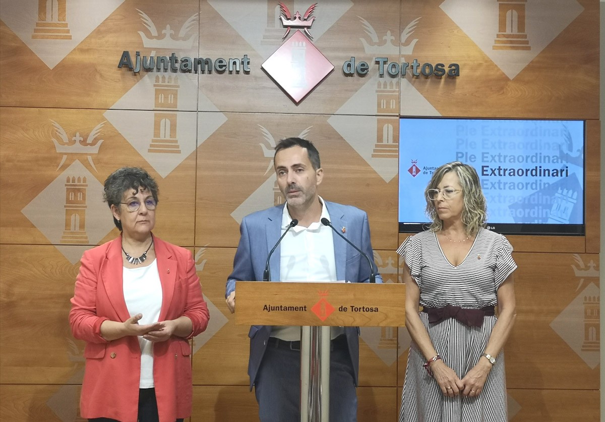 Roda de premsa per presentar el projecte d'habitatge social al barri del Castell de Tortosa 