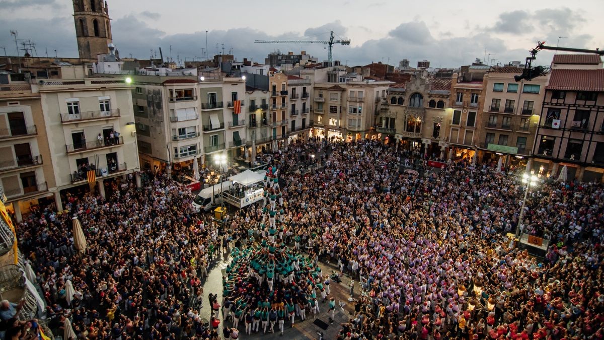 Els Castellers de Vilafranca van descarregar el primer 5d9f del 2023.