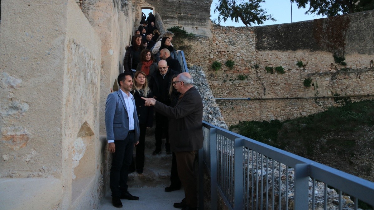 L'actuació a les Muralles de Tortosa ha suposat una inversió de mig milió d'euros.