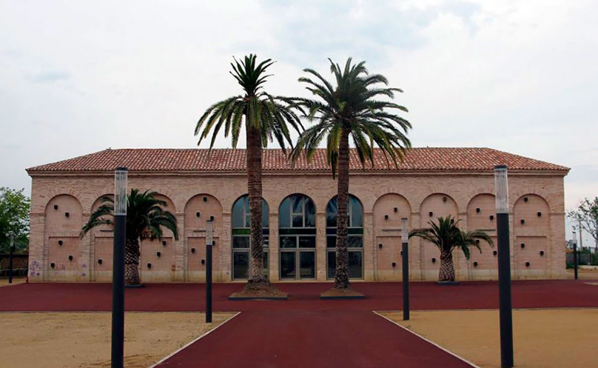 Façana principal del Museu de la Mar de l'Ebre.