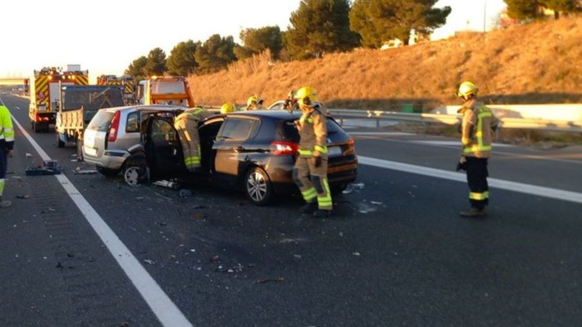Imatge d'un dels accident a l'A-27 a Tarragona.
