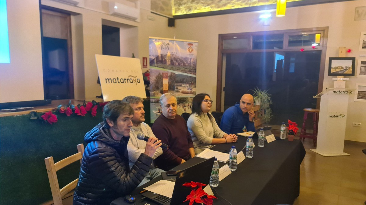 Jornada de treball entre agents turístics de la Terra Alta i el Matarranya a Cretes per explorar les possibilitats conjuntes del cicloturisme 