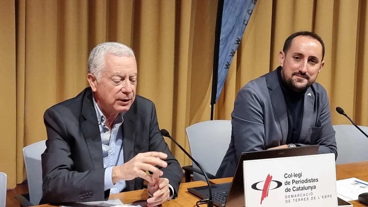 Joan Alginet, president del CAT i Xavier Pujol, gerent, durant la roda de premsa per fer balanç del 2023