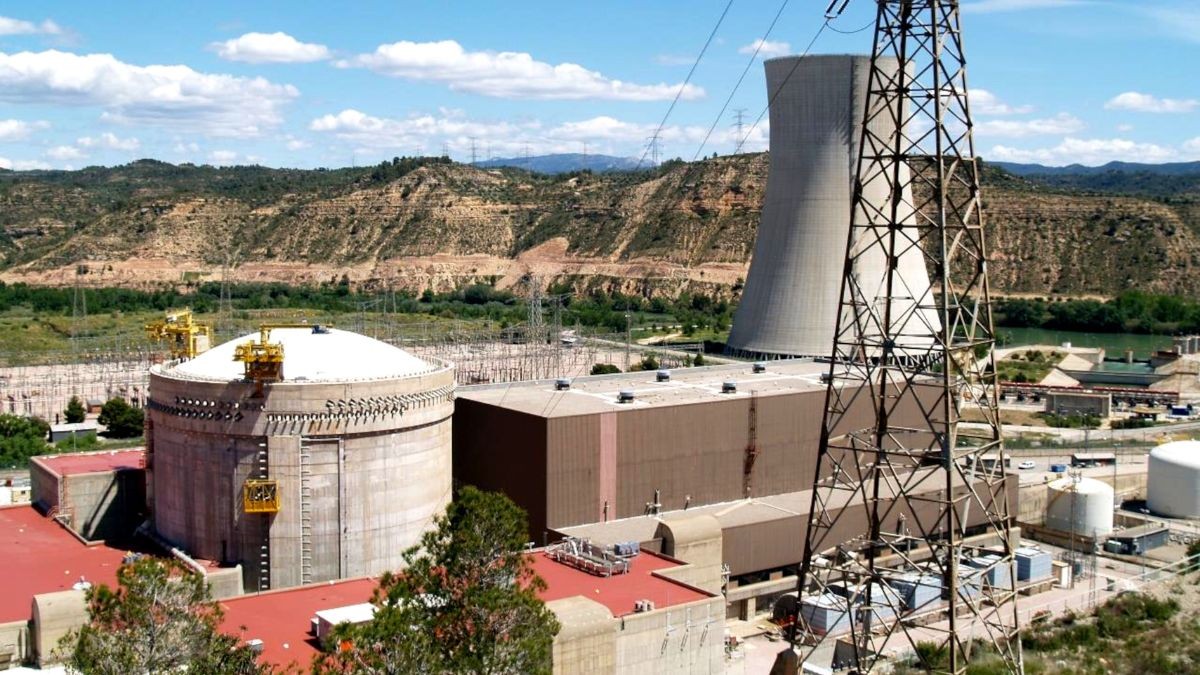 Imatge de la central nuclear d'Ascó.