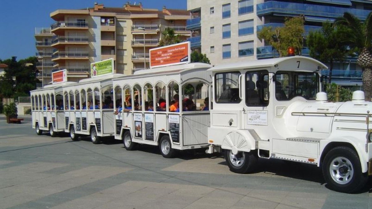 Torredembarra vol que el trenet turístic torni a circular pel municipi aquest estiu.