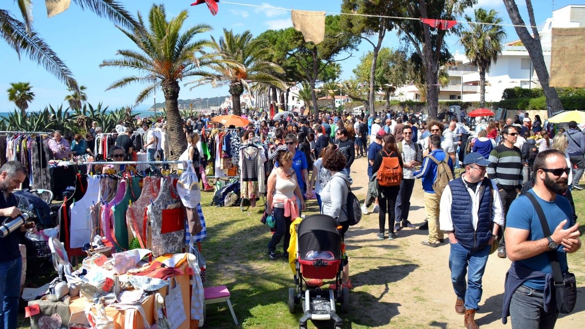El Parc de Voramar d'Altafulla acollirà un any més el Pleamar Vintage Market.
