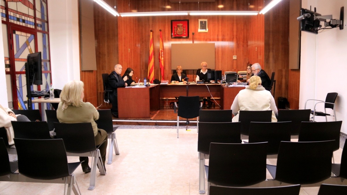 El judici ha començat aquest dimecres als Jutjats de Tortosa.
