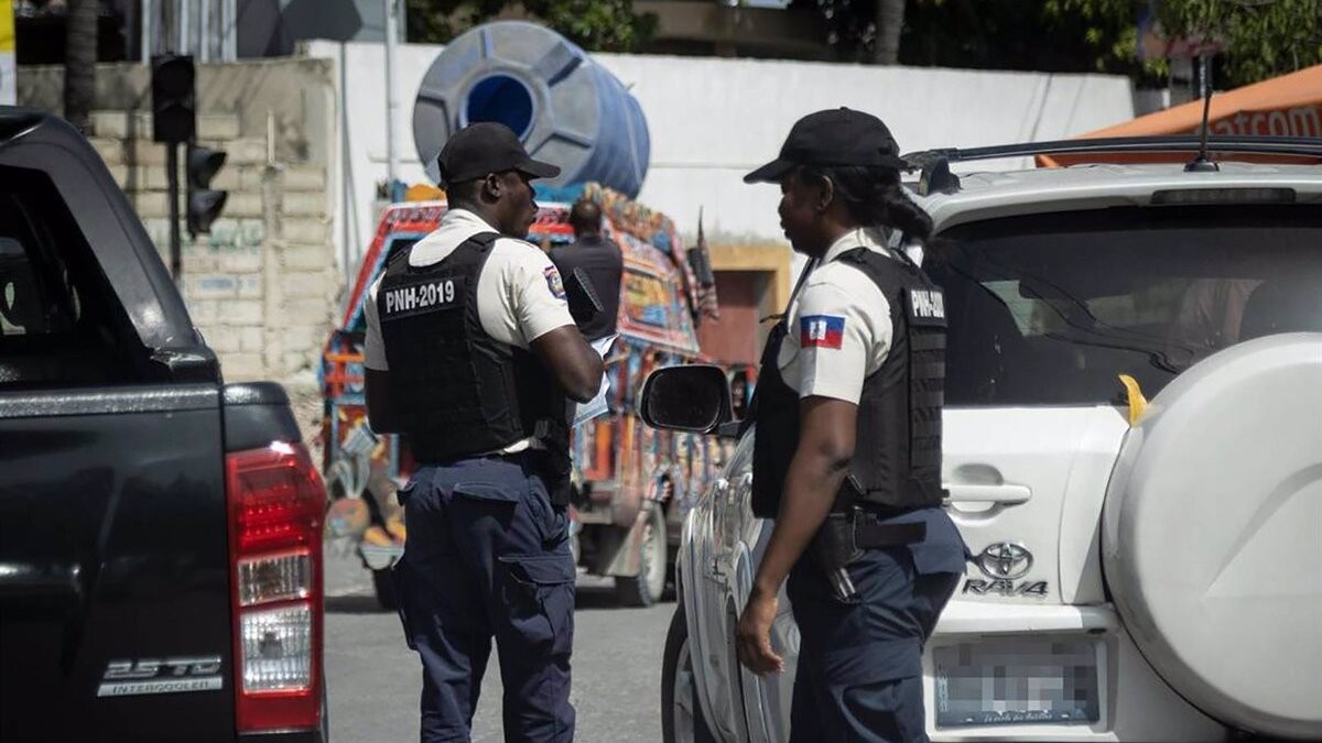 La policia haitiana es desplega a la capital, Port-au-Prince